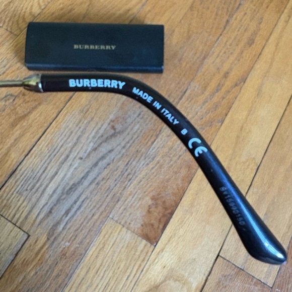 BURBERRY sunglasses - Picture 4 of 10